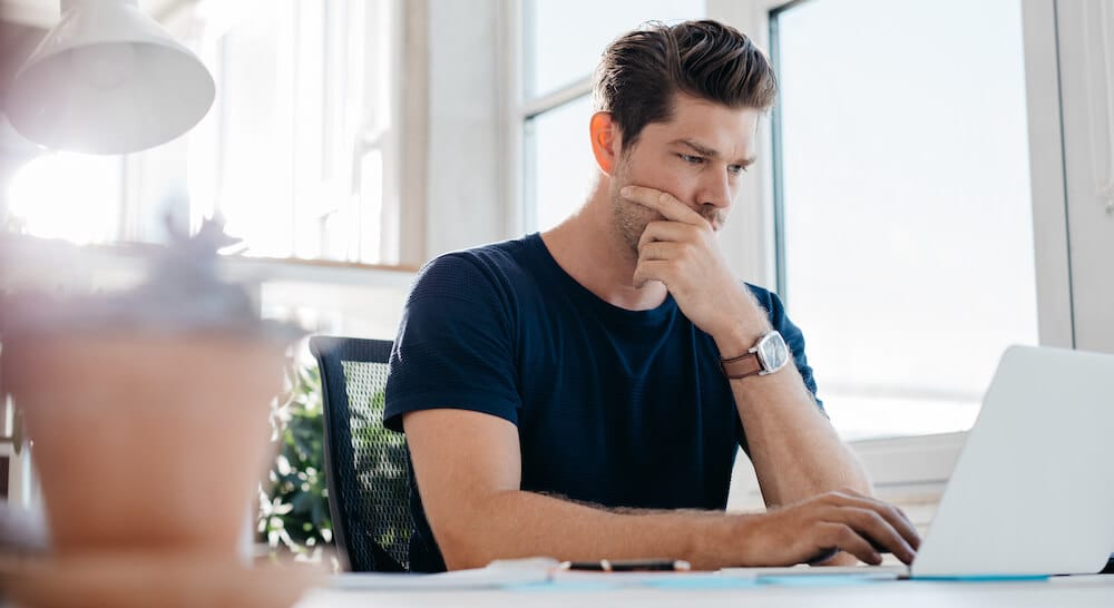 How long will a late payment stay on my credit report?